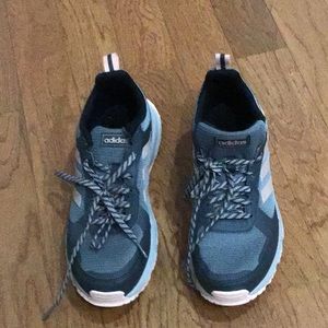Ladies Adidas size 10 sneakers